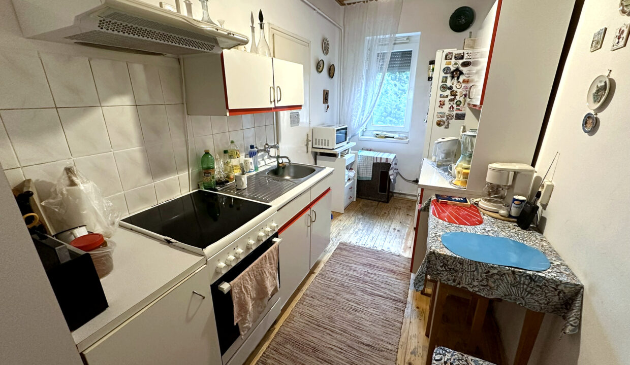 IMG_8293_enhanced_realestate